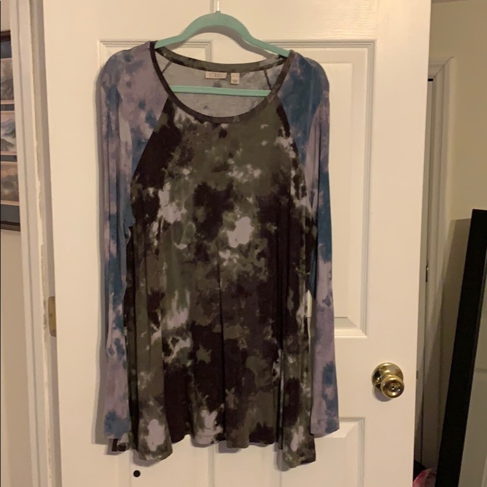 Logo tie dye top